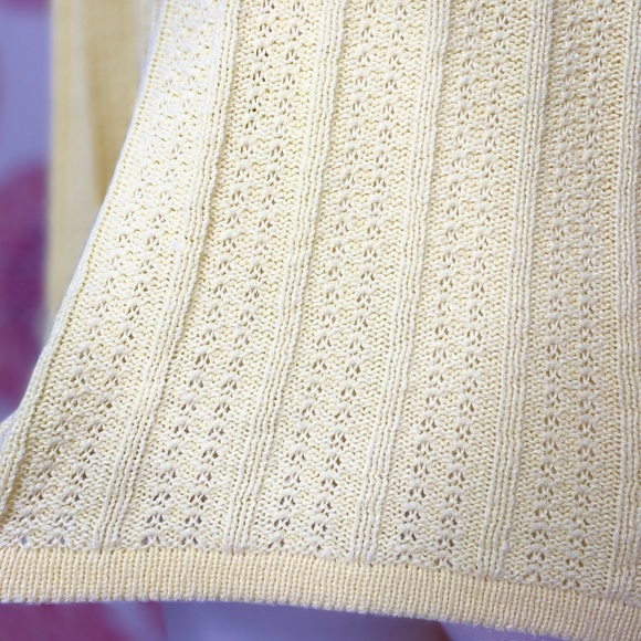 Christopher & Banks Yellow Cable Knit Sweater Size S 4 Pullover V Neck Casual - Picture 5 of 7